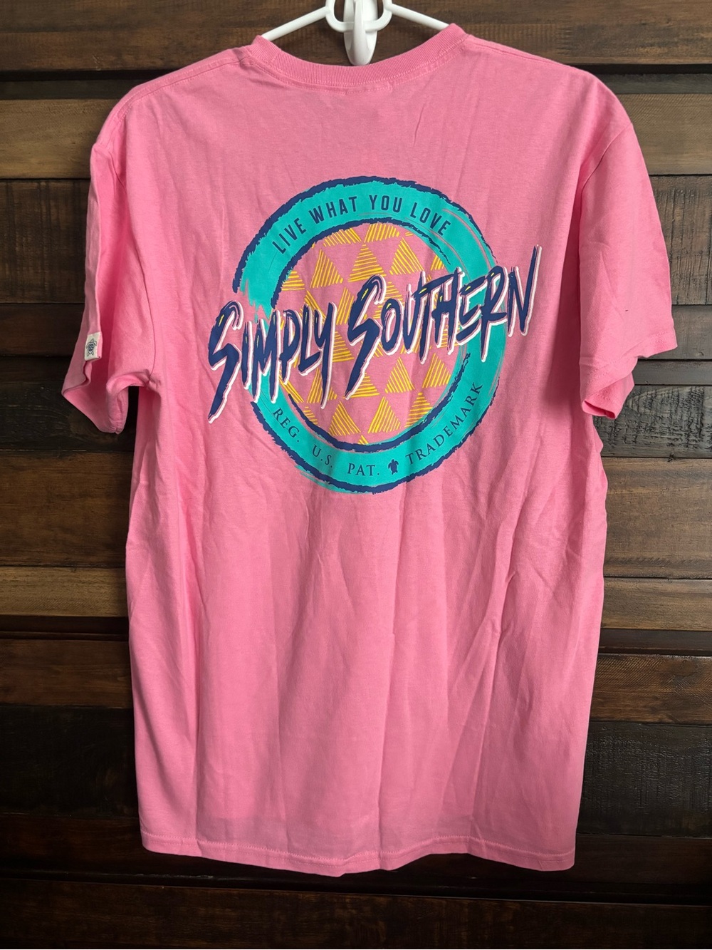 🩷NWT Simply Southern Retro Shirt🩷
